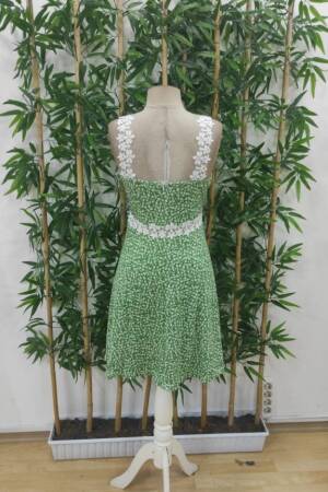 Green Floral A-Line Dress With V-Neck And Cap Sleeves - Brand: Janes - Women's Clothing Wholesale - Globality Store