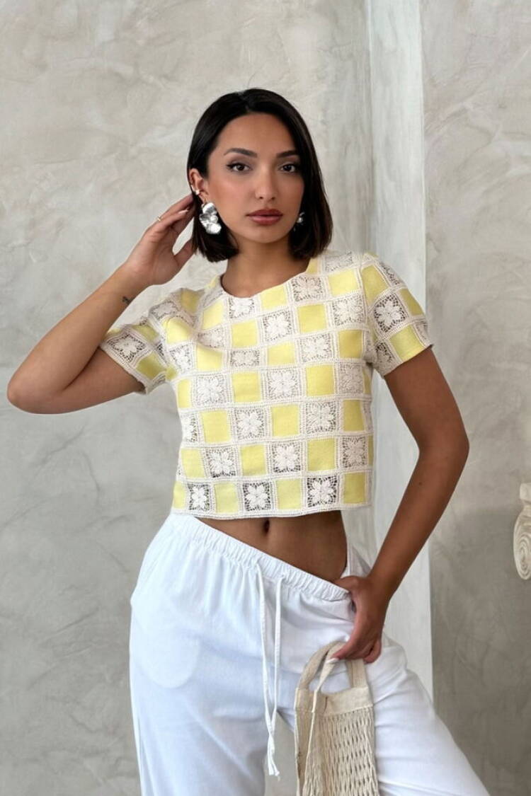 Casual Boho Checkered Floral Blouse - Brand: Topshow - Women's Clothing Wholesale - Globality Store