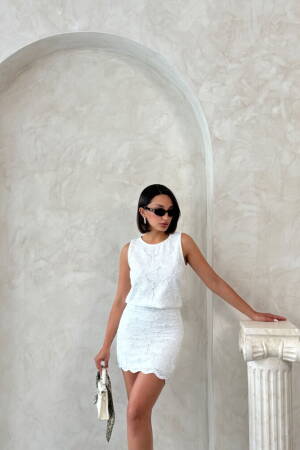 Bodycon Mini Skirt High Waist Floral Design - Brand: Topshow - Women's Clothing Wholesale - Globality Store