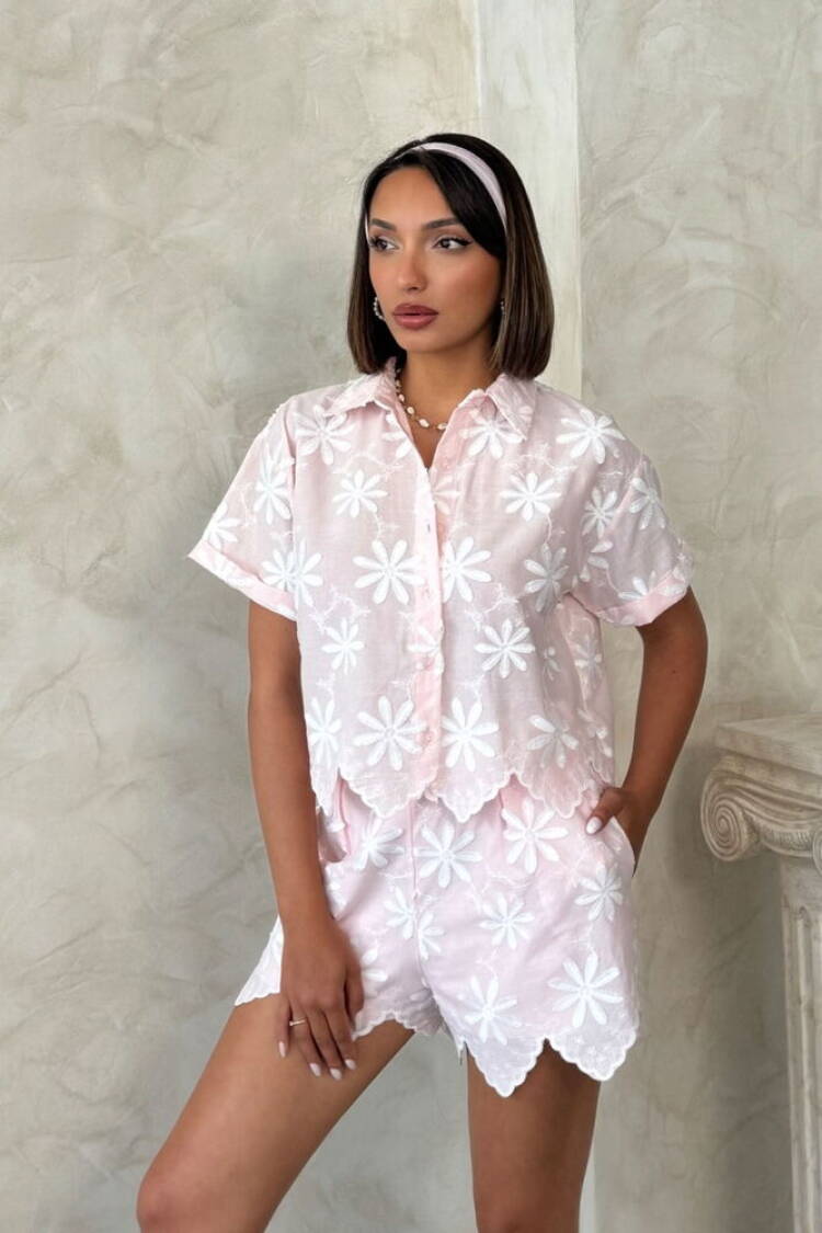 Casual Floral Buttoned Shirt With Notched Neck - Brand: Topshow - Women's Clothing Wholesale - Globality Store