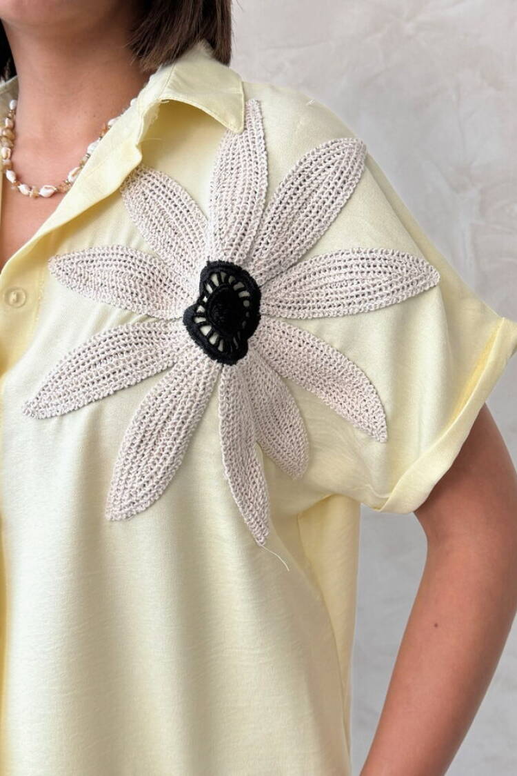 Casual Boho Shirt With Floral Pattern
