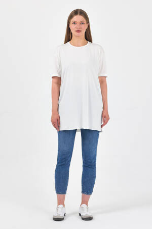 Casual Oversized Fit Tshirt - Brand: See More - Women's Clothing Wholesale - Globality Store