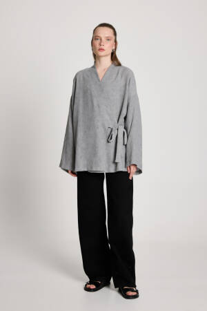 Kimono Oversized V-Neck Tie Closure - Brand: First Angels - Women's Clothing Wholesale - Globality Store