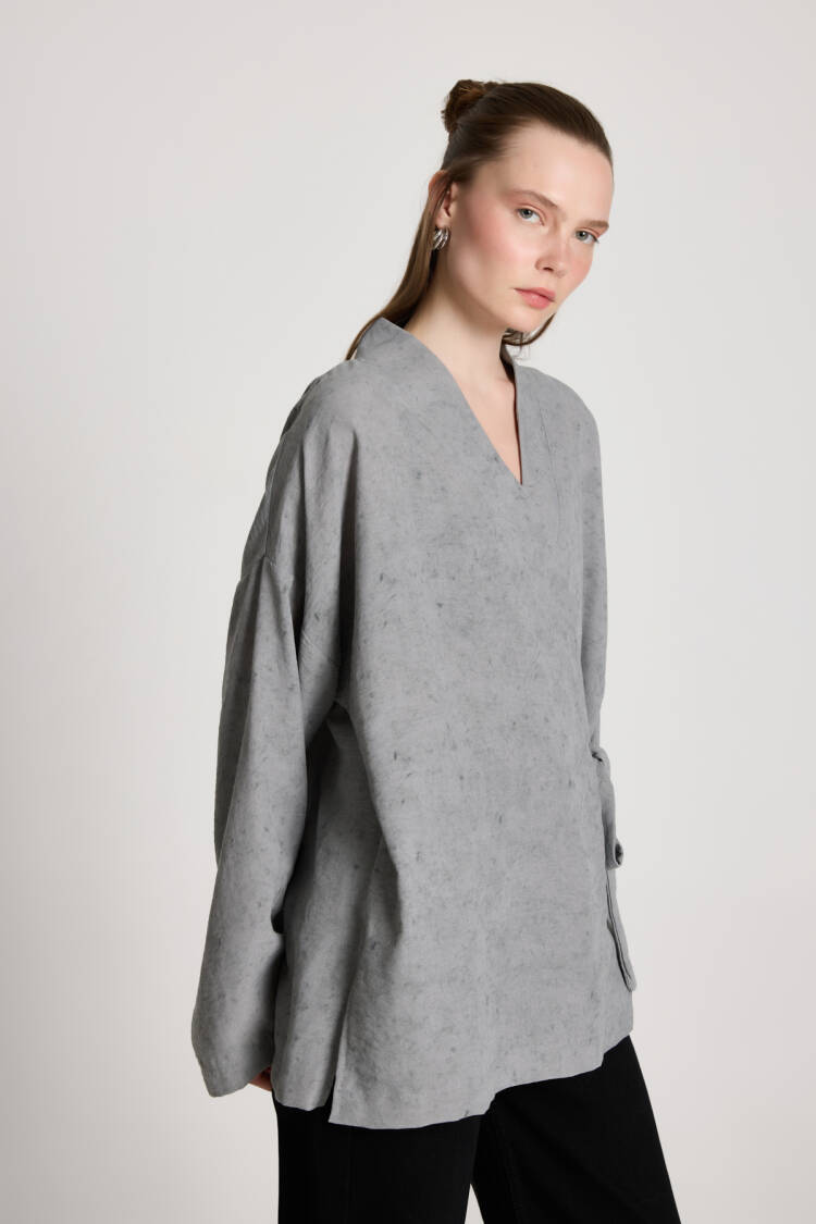 Kimono Oversized V-Neck Tie Closure
