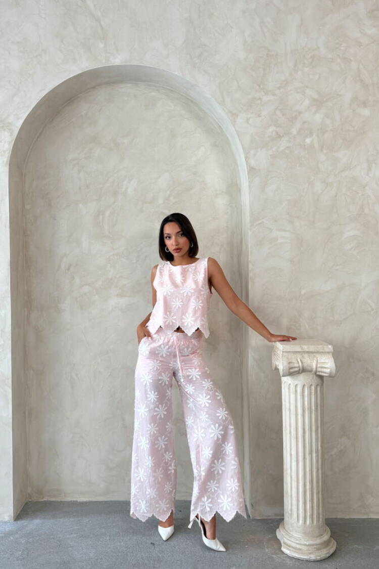 Floral Palazzo Pants With Drawstring Closure