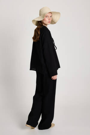 Suit With Notched Neck And Tie Closure - Brand: First Angels - Women's Clothing Wholesale - Globality Store