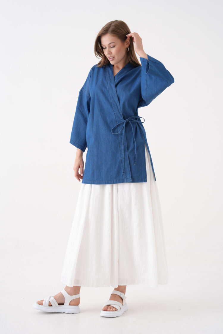 Blue Kimono With V-Neck And 3/4 Straight Sleeves