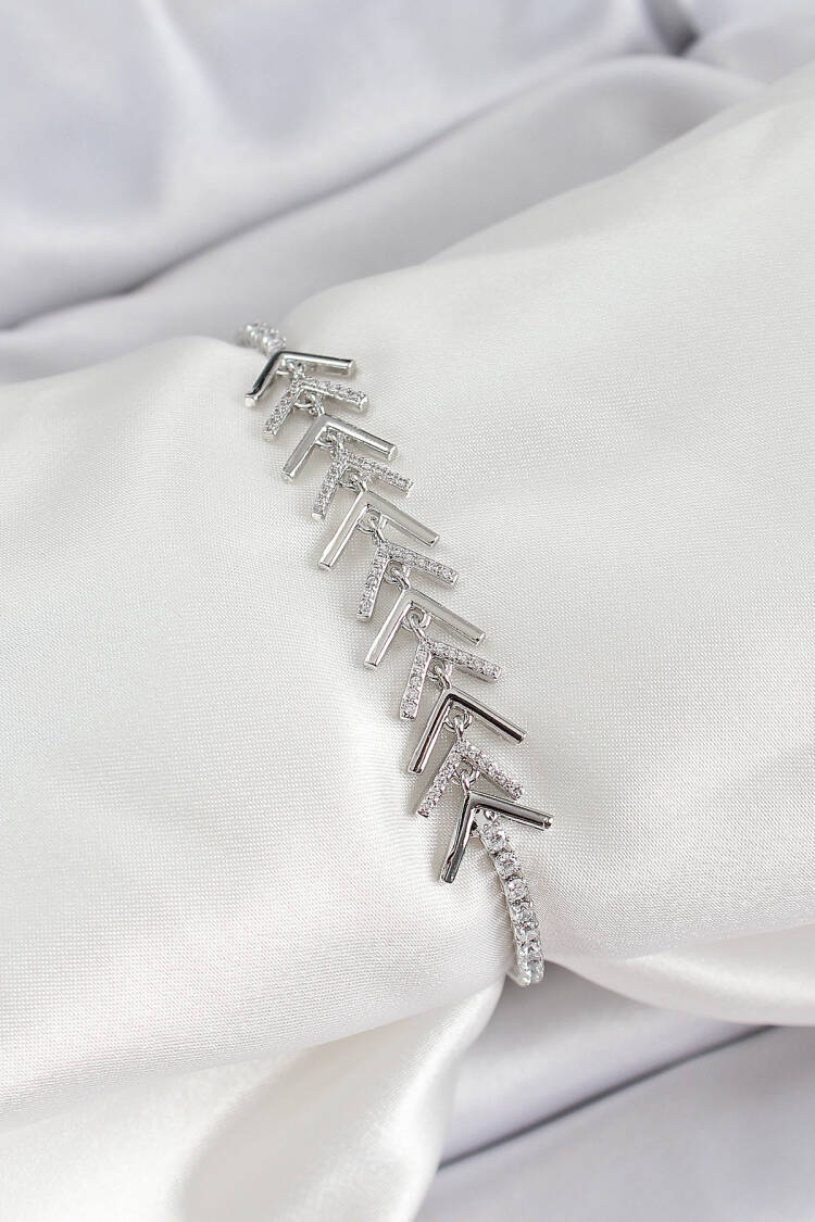 Brass Silver Color Zircon Stone Fish Back Women Bracelet - Brand: Ebijuteri - Women's Clothing Wholesale - Globality Store