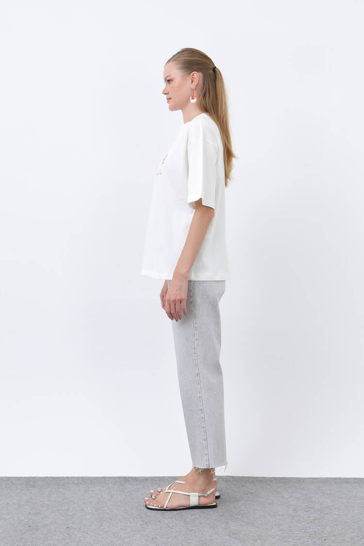 White Casual Oversized Fit Tshirt