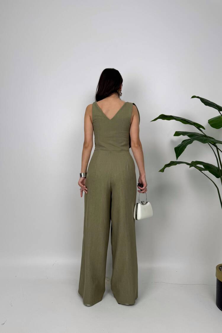 Elegant Sleeveless Jumper Dress