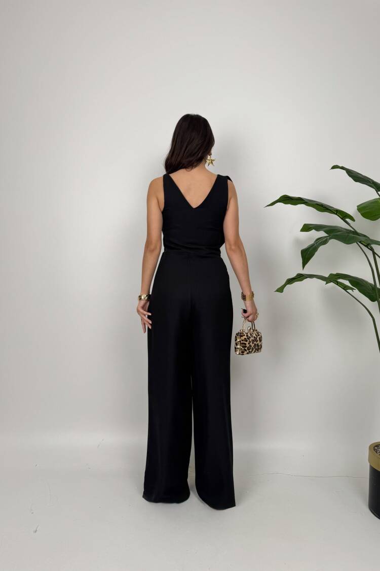 ElegantSleeveless Smock Dress With Cowl Neck