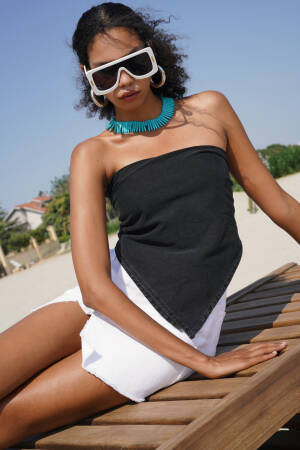 A-Line Mini Skirt With Zip Up Closure - Brand: Black Fashion - Women's Clothing Wholesale - Globality Store