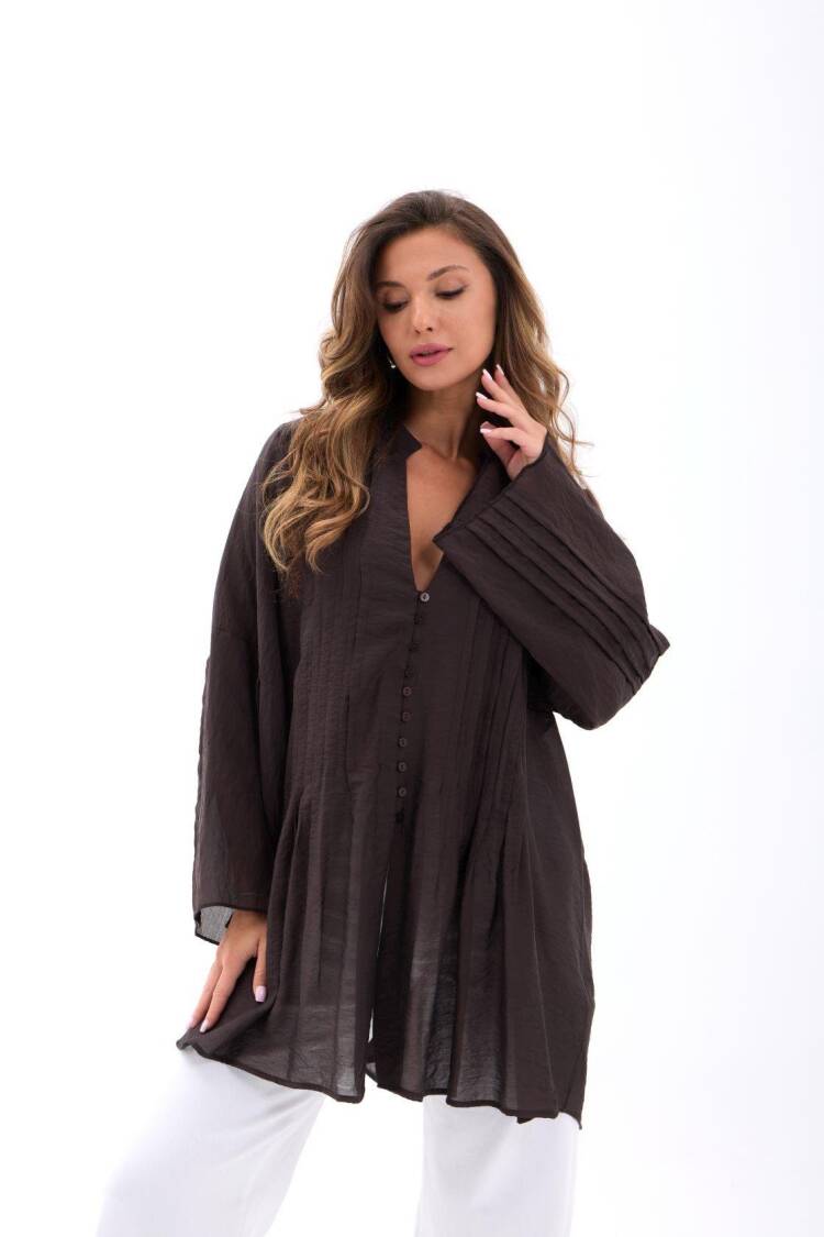 Casual Shirt With V-Neck And Buttoned Closure