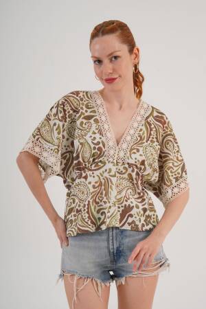 Beige Boho Paisley V-Neck Pull On Shirt - Brand: Lustrin - Women's Clothing Wholesale - Globality Store