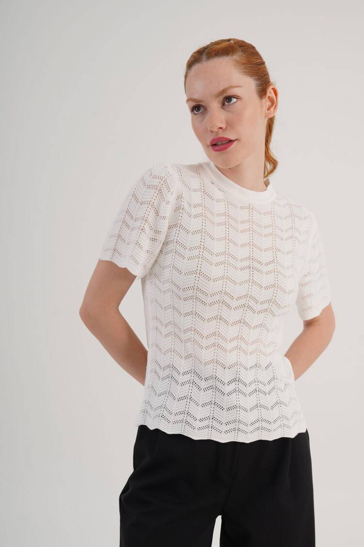 Casual Elegant Blouse With Crew Neck - Brand: Lustrin - Women's Clothing Wholesale - Globality Store