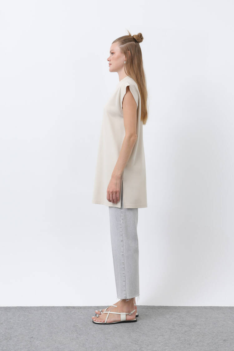 Modest Casual Tunic With Cap Sleeve