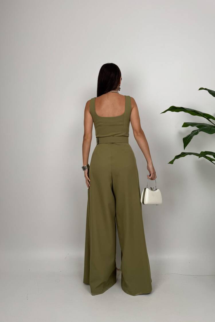 Elegant Sleeveless Square Neck Jumpsuit
