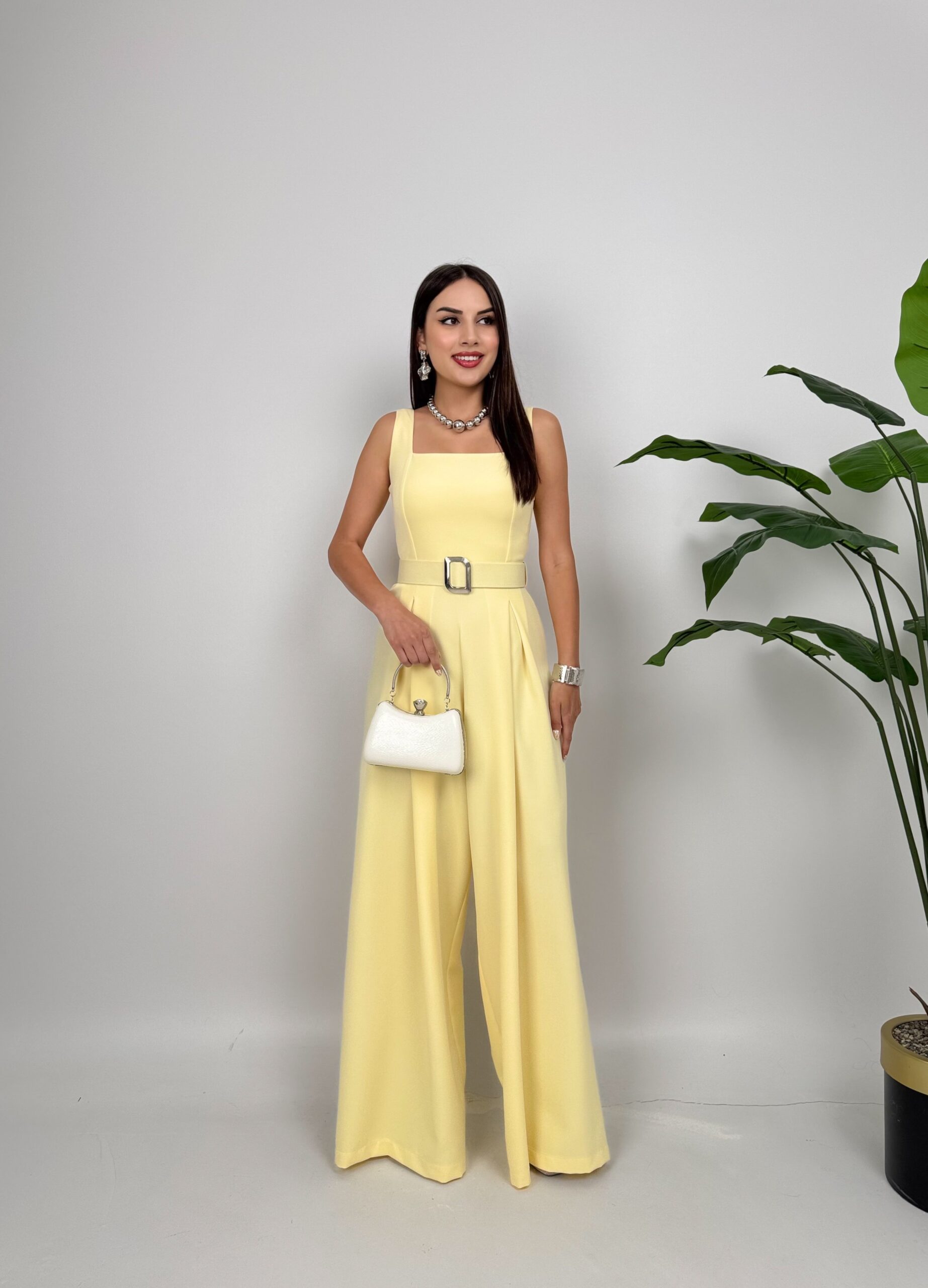 Elegant Fitted Sleeveless Jumpsuit - Brand: Miss Janell - Women's Clothing Wholesale - Globality Store