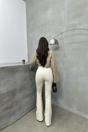 Elegant Casual Jeans With Flare Leg - Brand: LACARINO - Women & Kids, Baby Clothes Wholesale - Globality Store