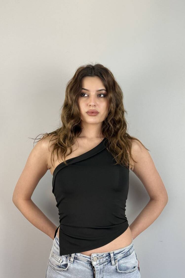 Black Sexy Slim Fit One Shoulder Neck Crop Top - Brand: Ezgi Nisantasi - Women's Clothing Wholesale - Globality Store