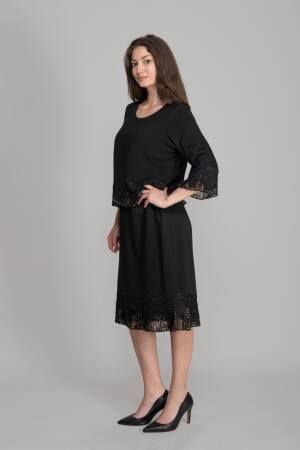 Elegant Black Shift Dress With 3/4 Sleeves - Brand: GUMANIZE - Women's Clothing Wholesale - Globality Store