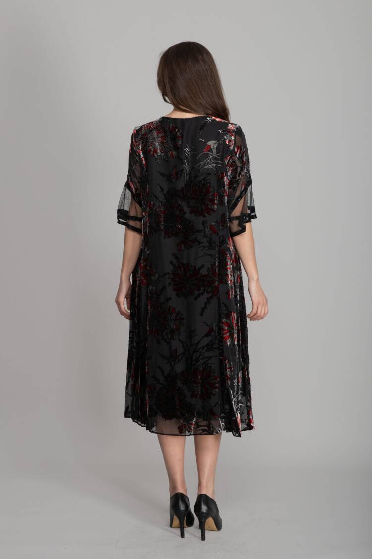 Black Elegant A-Line Midi Dress With 3/4 Sleeves