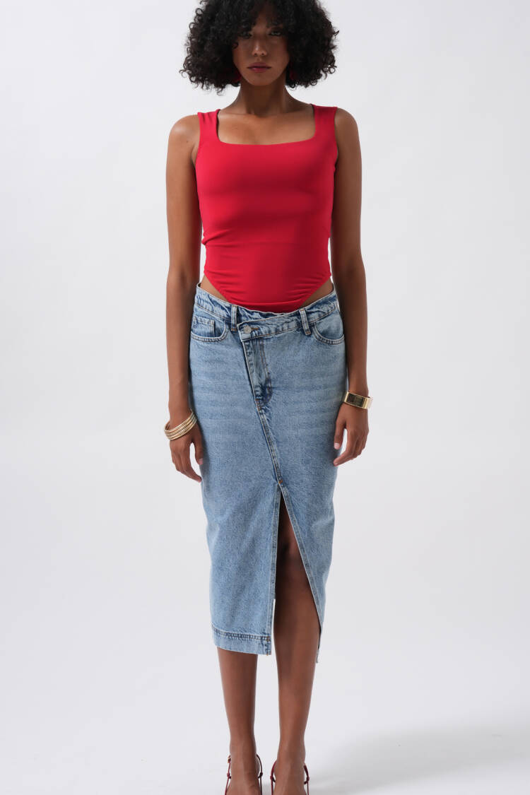 Sexy Sleeveless Fitted Bodysuit With Square Neck