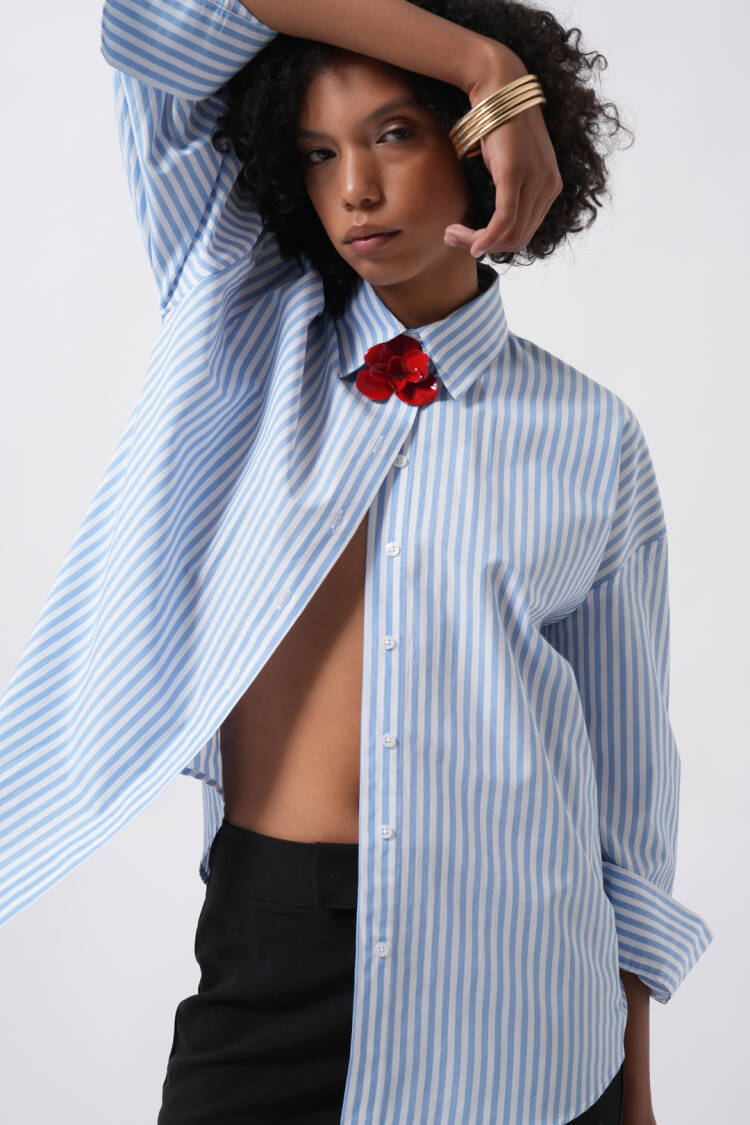 Striped Casual Oversized Shirt With Shawl Collar - Brand: Black Fashion - Women's Clothing Wholesale - Globality Store