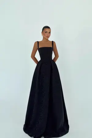 Elegant Black Fit And Flare Dress - Brand: EYYO ATELIER - Women's Clothing Wholesale - Globality Store