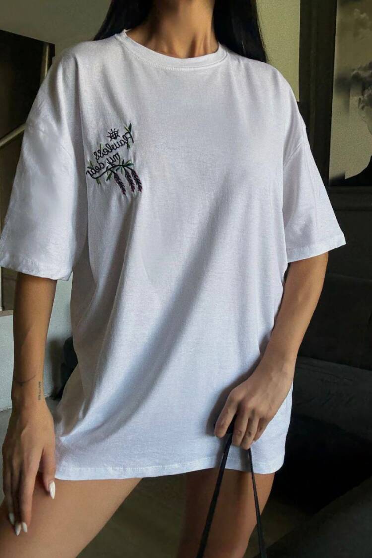 White Tshirt Oversized Fit Long Half Sleeve Casual
