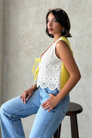 White Boho Tie Sleeveless Shirt