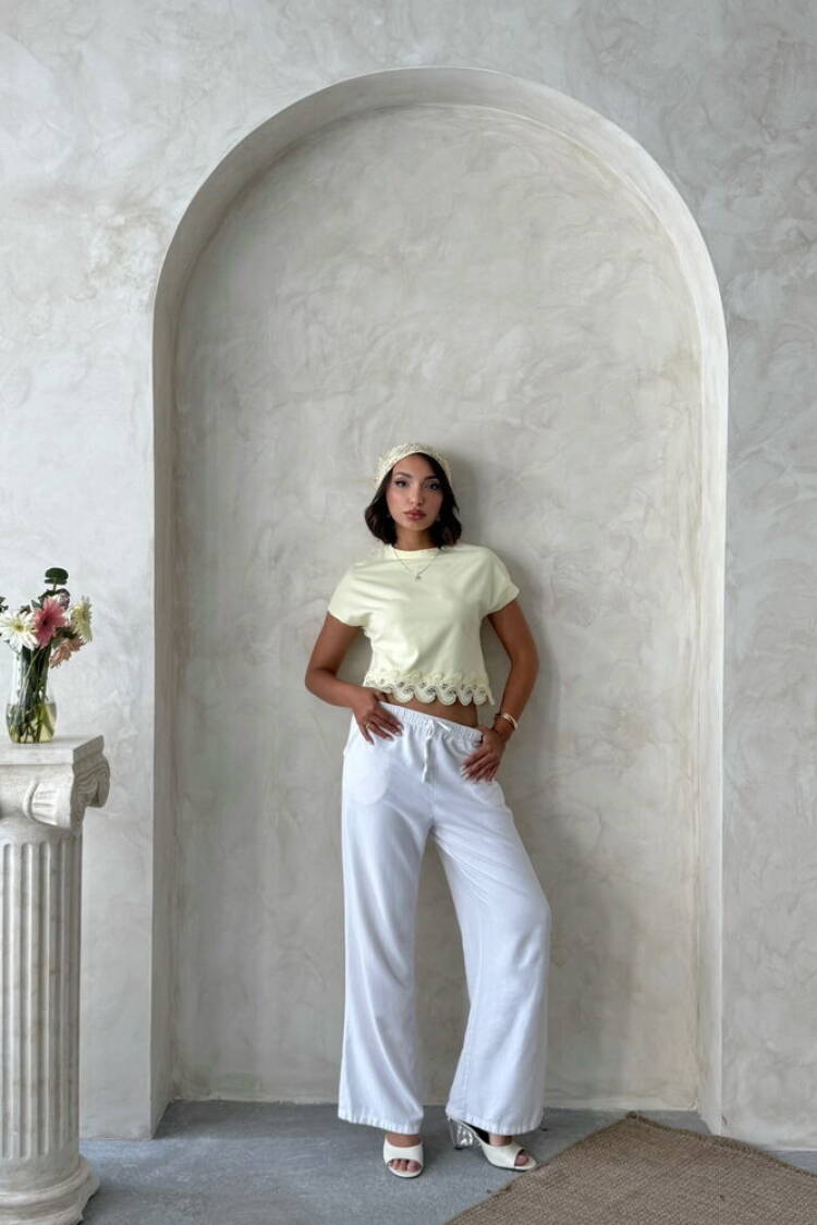 Beige Slim Fit Crop Blouse With Cap Sleeves
