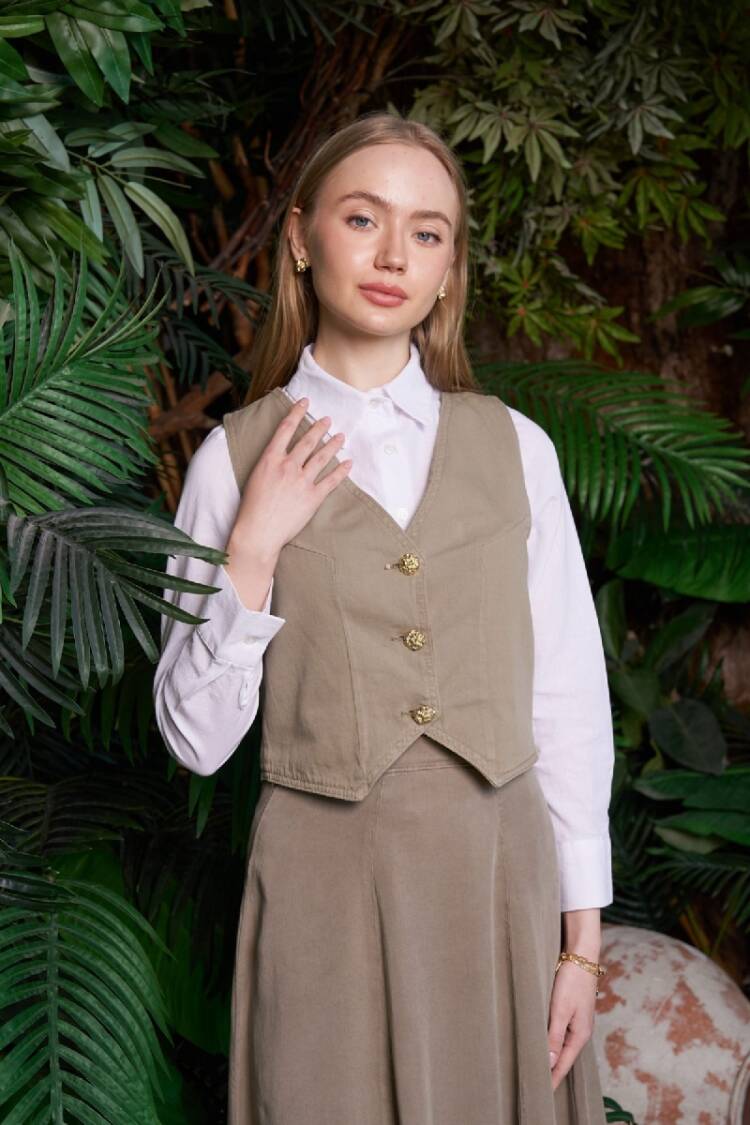 Beige Modest Buttoned Vest With Regular Fit