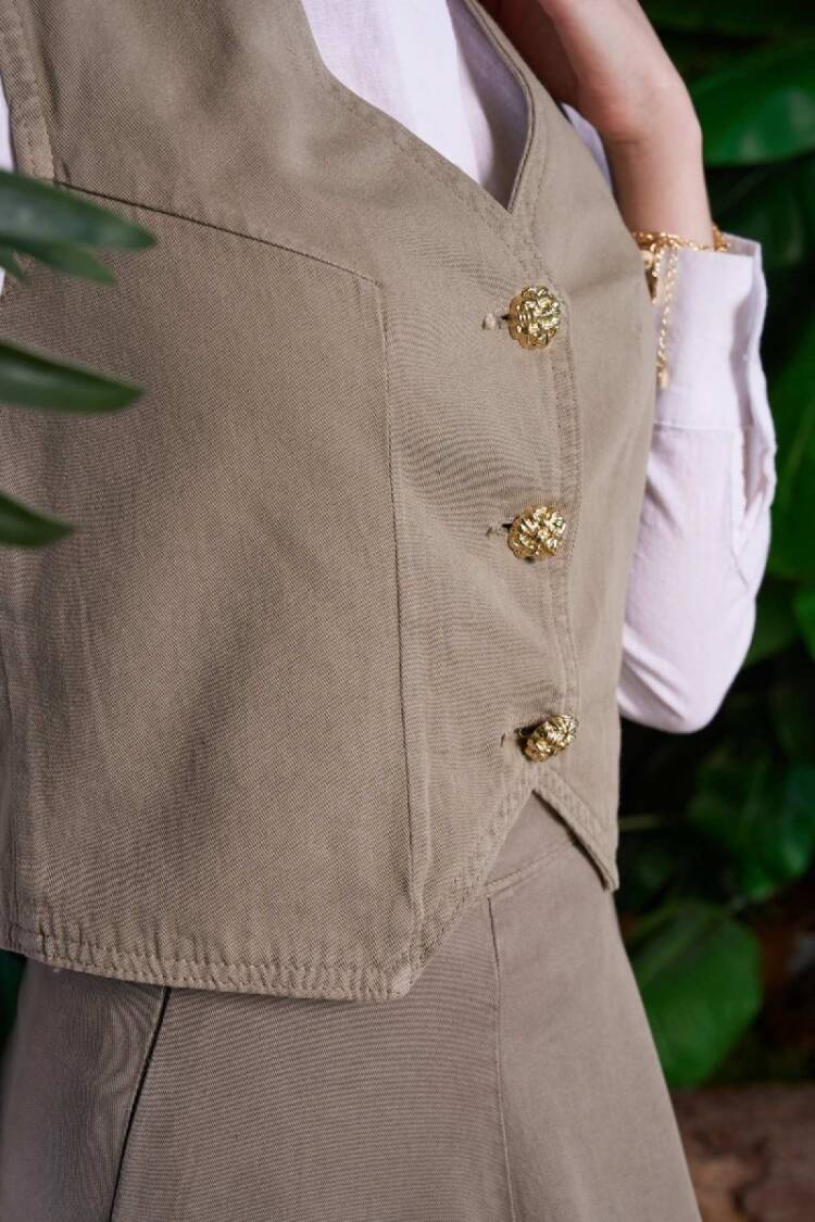 Beige Modest Buttoned Vest With Regular Fit