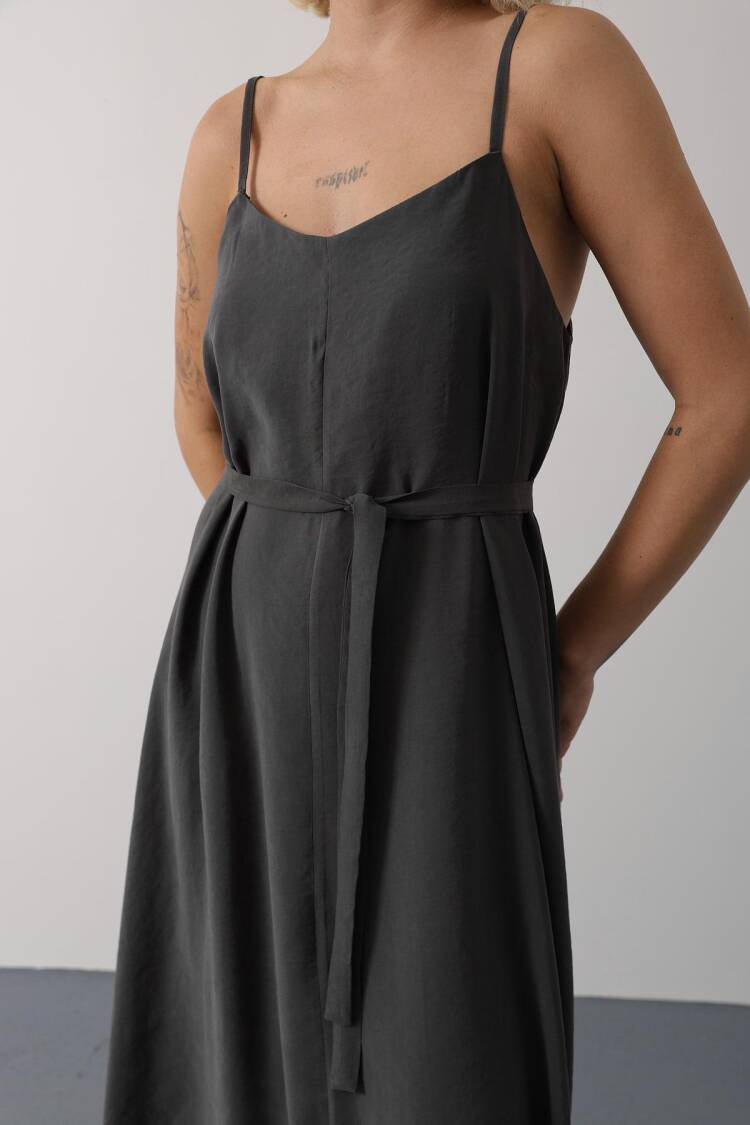 Black Slip Dress With V-Neck For Party & Wedding