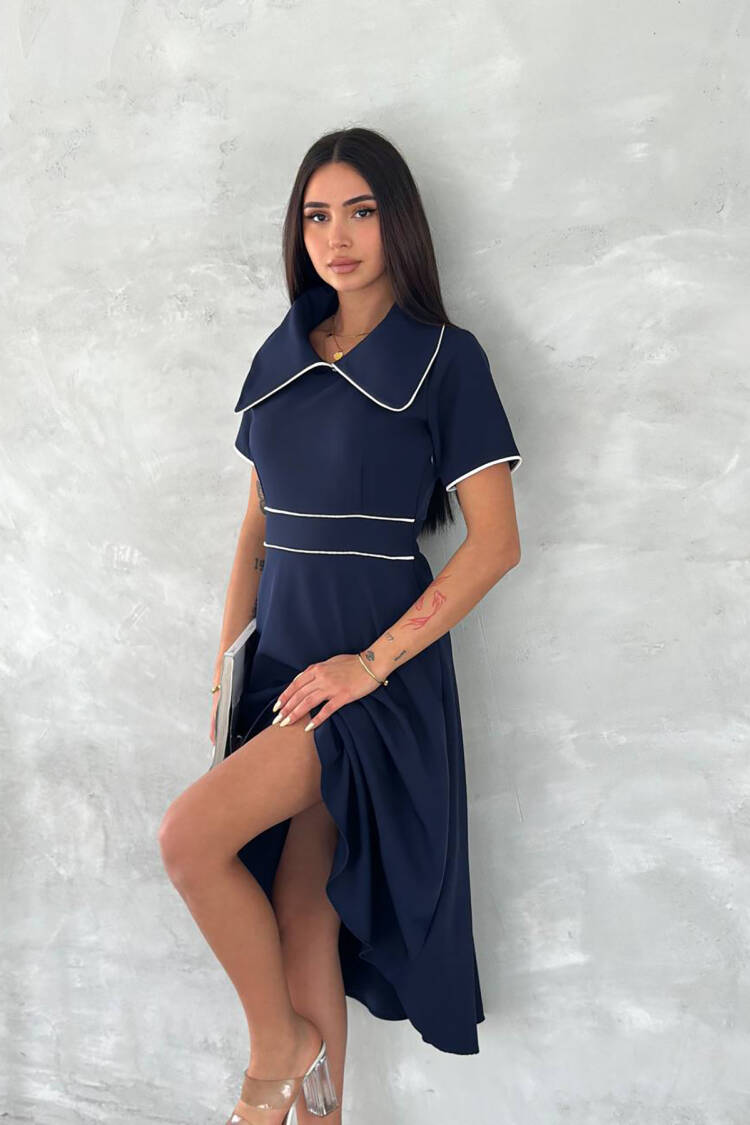 Elegant A-Line Midi Dress With Notched Neck
