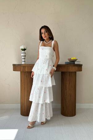 Elegant White Fit And Flare Dress - Brand: Elisa - Women's Clothing Wholesale - Globality Store