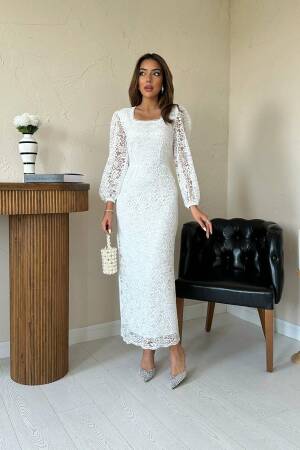 Guipure Detailed Lace Dress