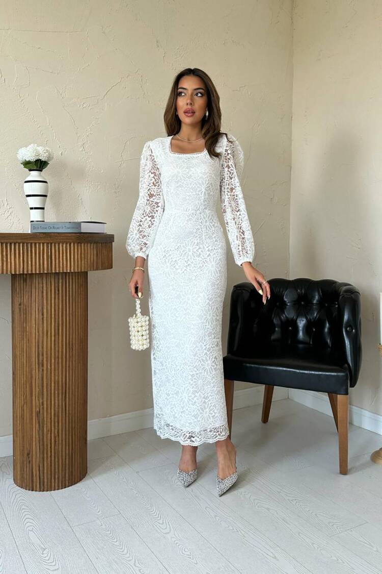Guipure Detailed Lace Dress