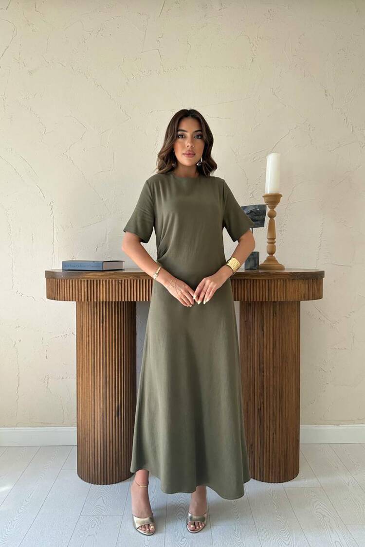 Pleated Crew Neck Dress - Brand: Elisa - Women's Clothing Wholesale - Globality Store