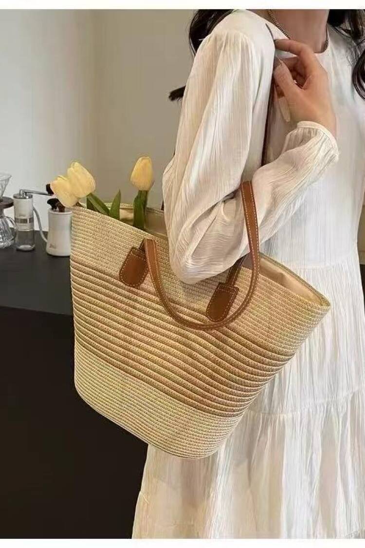 Camel Straw Bag - Brand: Axesoire - Women's Clothing Wholesale - Globality Store