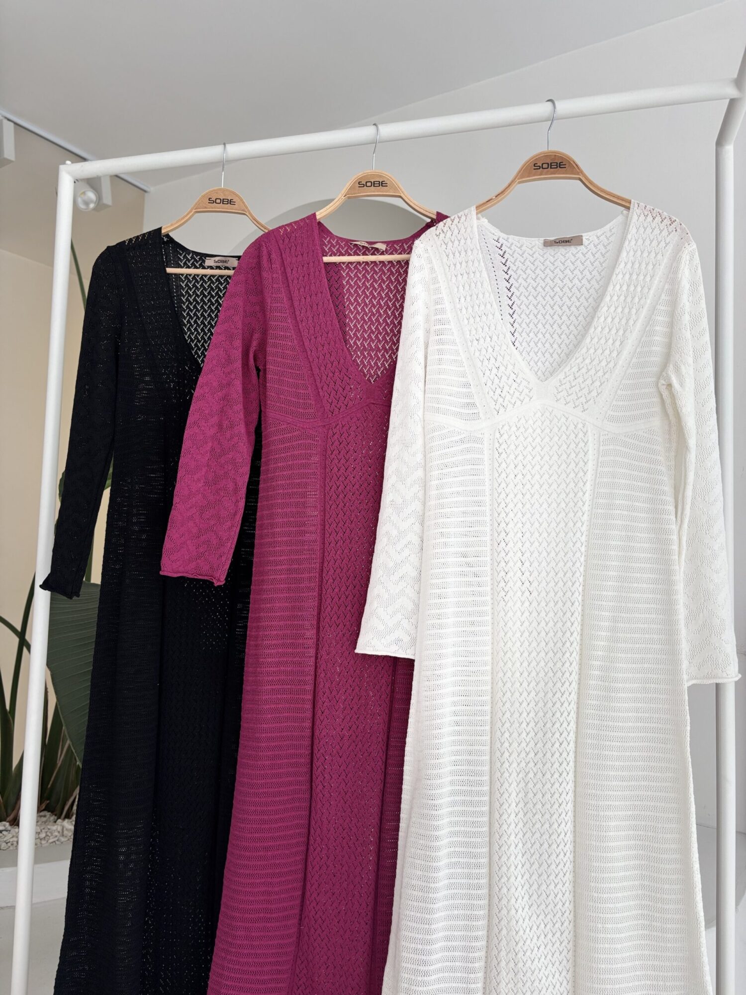 Openwork V Neck Dress - Brand: Sobe Istanbul - Women's Clothing Wholesale - Globality Store