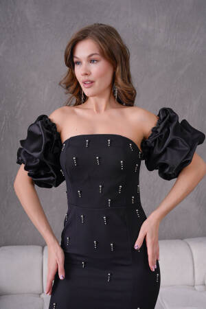 ElegantBodycon Dress With Ruffle Half Sleeves - Brand: Mode Roy - Women's Clothing Wholesale - Globality Store