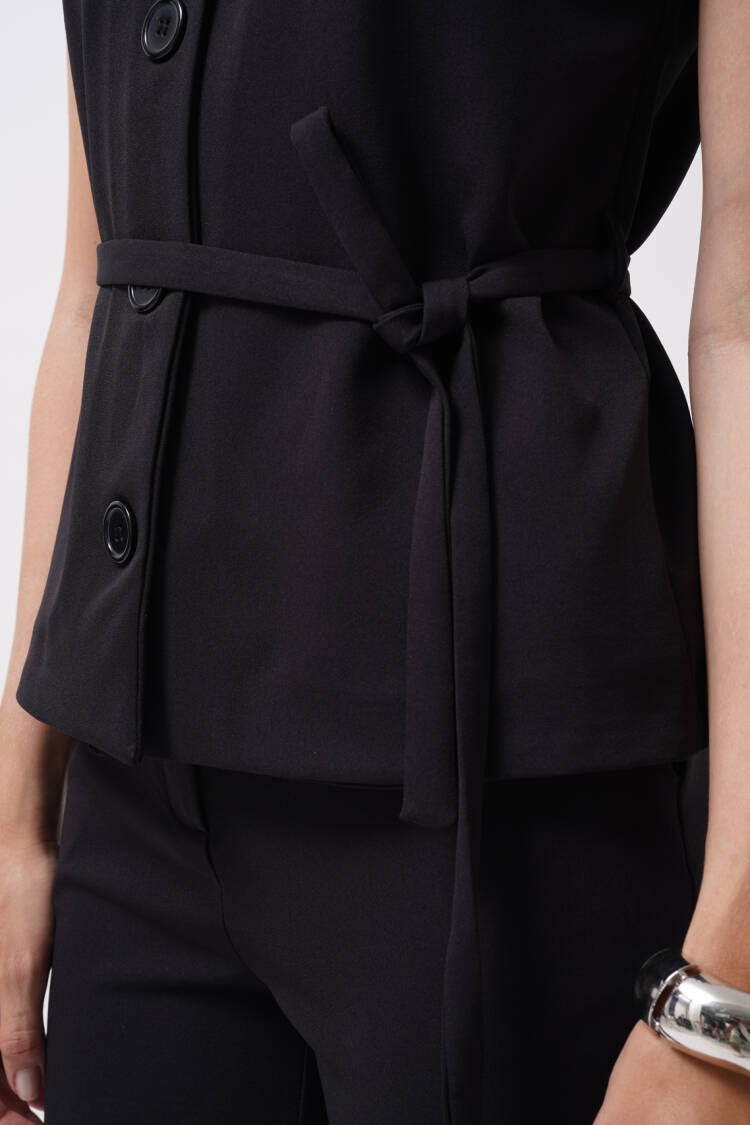 Vest With Buttoned Closure And Regular Fit