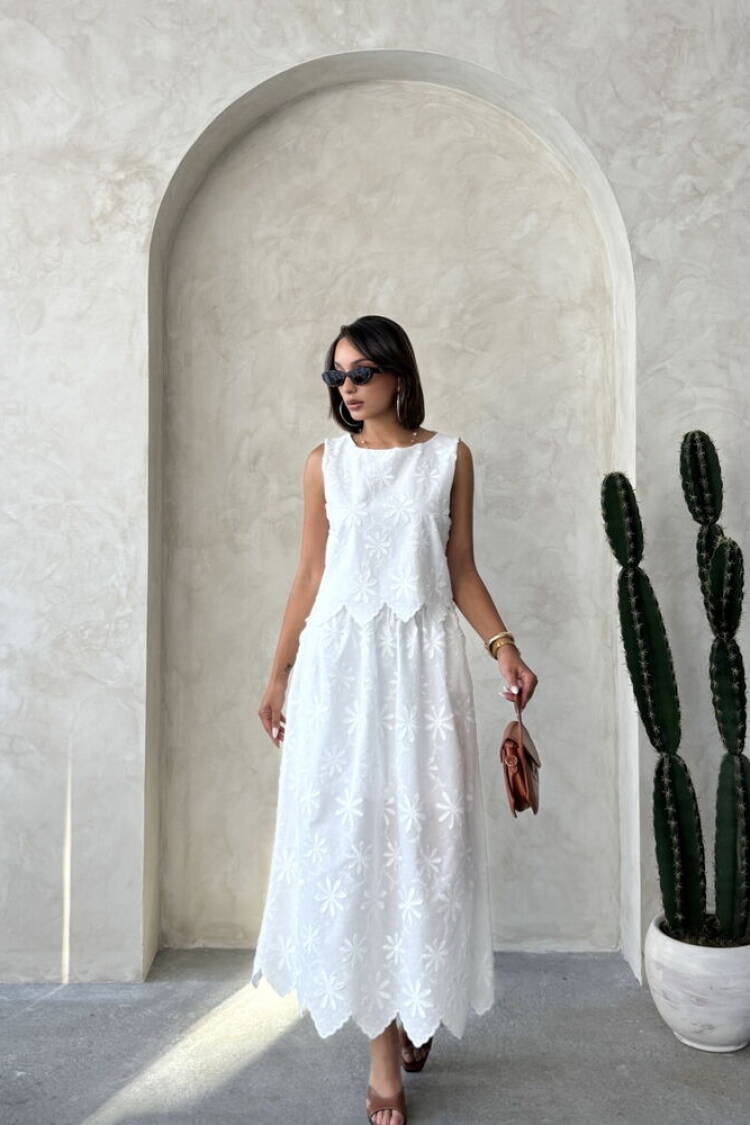 Flared Maxi Skirt With Floral Pattern