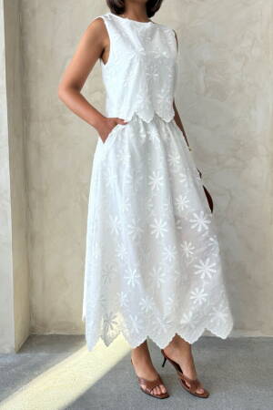 Flared Maxi Skirt With Floral Pattern - Brand: Topshow - Women's Clothing Wholesale - Globality Store