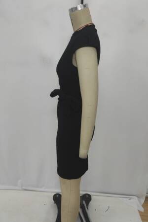 Black Elegant Bodycon Dress With Cap Sleeves - Brand: Janes - Women's Clothing Wholesale - Globality Store