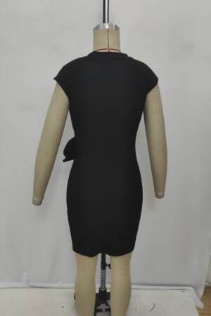 Black Elegant Bodycon Dress With Cap Sleeves - Brand: Janes - Women's Clothing Wholesale - Globality Store