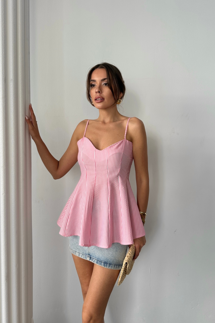 Striped Sleeveless Fitted Blouse With Sweetheart Neck