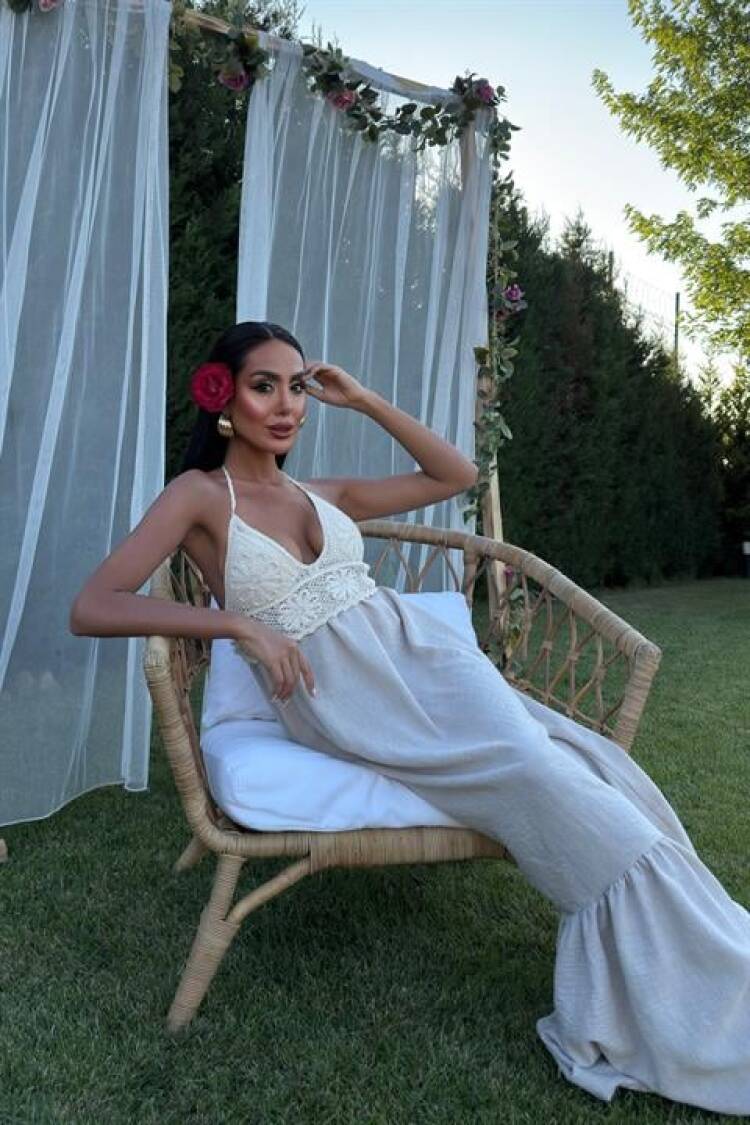 Beige Boho Elegant Maxi Slip Dress With Halter Neck And Cap Sleeve